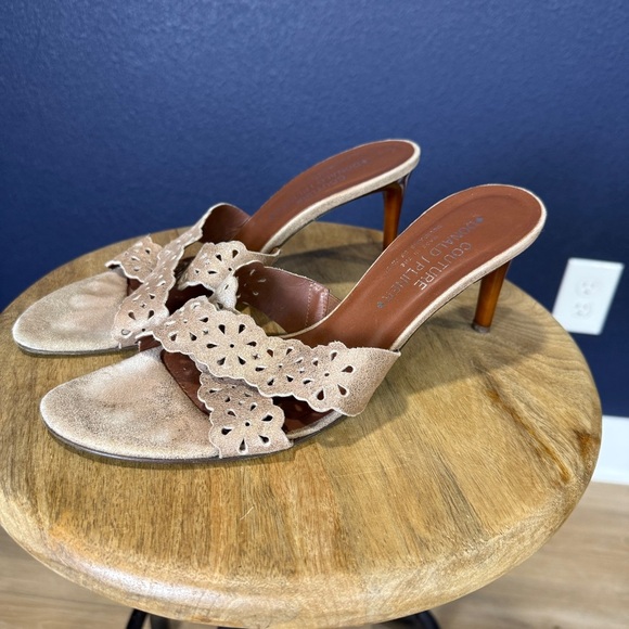 Donald J. Pliner Couture Distressed Tan/Silver Metallic Slide Heels, Size 10 - Picture 1 of 8